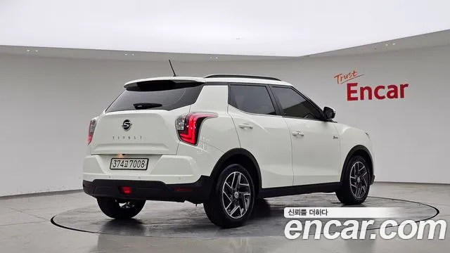 KG_Mobility_Ssangyong TIBOLI 2021 thumb 2