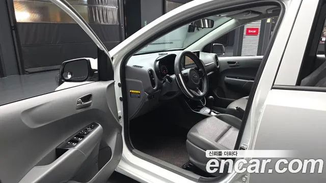 Kia Morning 2018 thumb 10