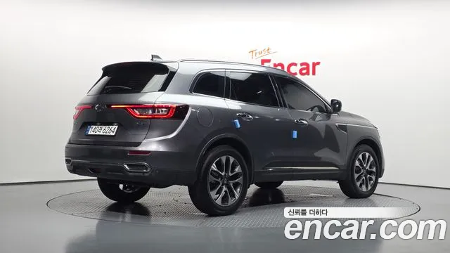 Renault-KoreaSamsung Koleos 2017 thumb 2