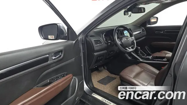 Renault-KoreaSamsung Koleos 2017 thumb 10
