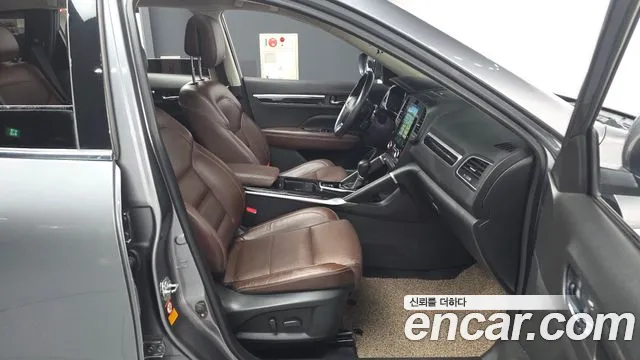 Renault-KoreaSamsung Koleos 2017 thumb 11