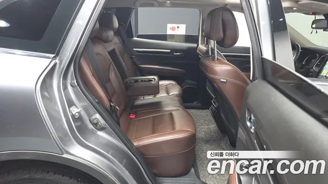 Renault-KoreaSamsung Koleos 2017 thumb 12