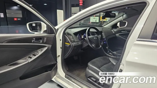Hyundai Sonata 2014 thumb 10