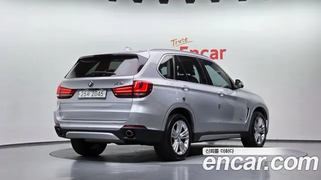 BMW X5 2015 thumb 2