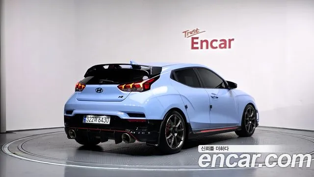 Hyundai Veloster 2019 thumb 2