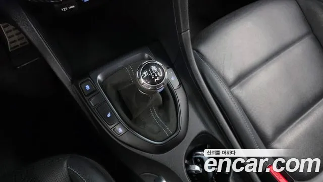 Hyundai Veloster 2019 thumb 9