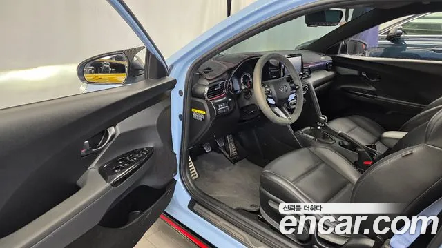 Hyundai Veloster 2019 thumb 10