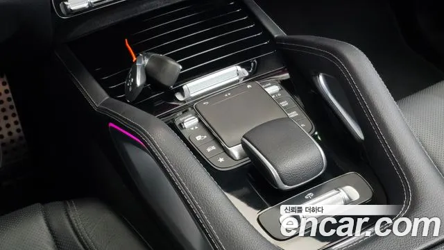 Mercedes-Benz GLE 2022 thumb 9