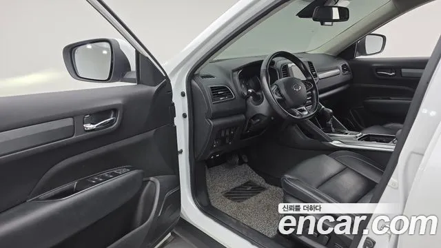 Renault-KoreaSamsung Koleos 2022 thumb 10