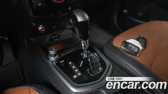 KG_Mobility_Ssangyong TIBOLI 2017 thumb 9
