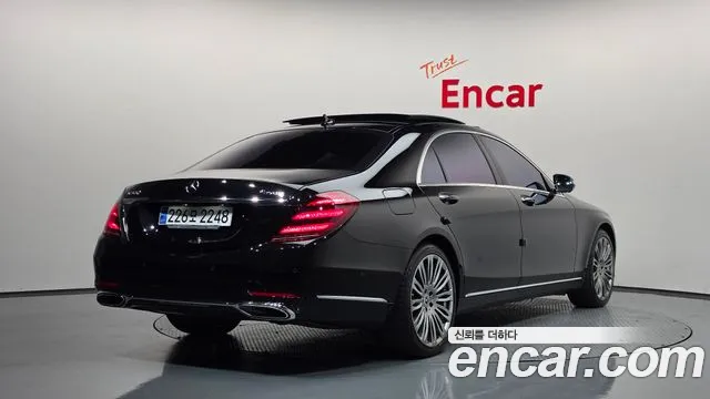 Mercedes-Benz S-Класс 2019 thumb 2