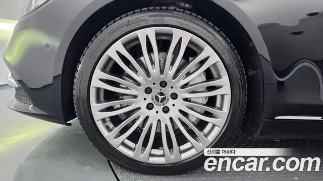 Mercedes-Benz S-Класс 2019 thumb 5