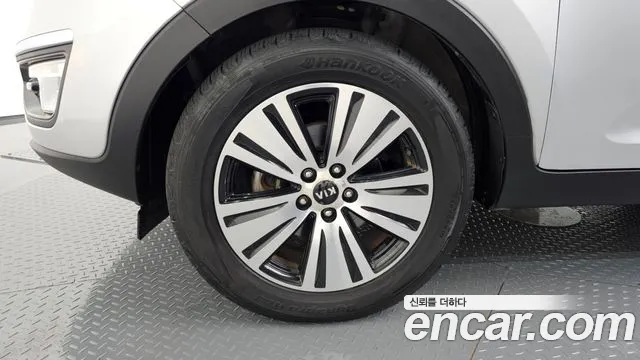 Kia Sportage 2013 thumb 5