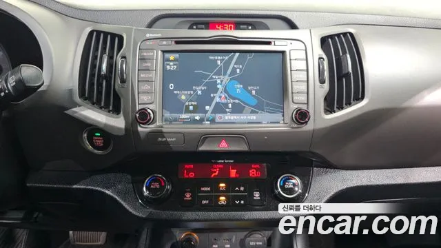 Kia Sportage 2013 thumb 12