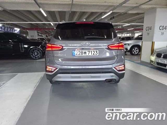 Hyundai Santa Fe 2020 thumb 4