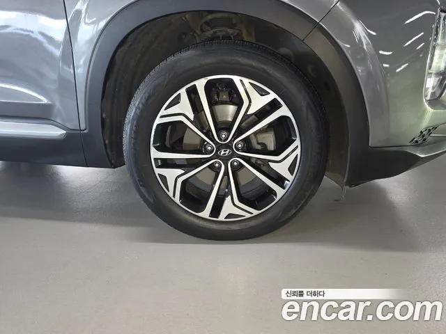 Hyundai Santa Fe 2020 thumb 5