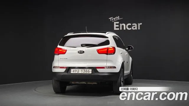 Kia Sportage 2015 thumb 4