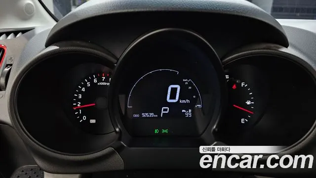 Kia Ray 2015 thumb 8