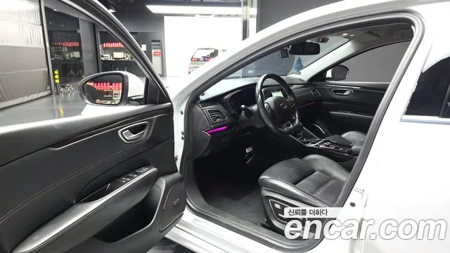 Renault-KoreaSamsung Megane 2018 thumb 9