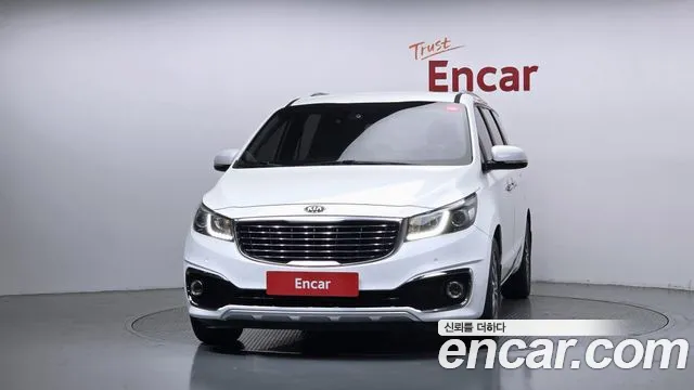 Kia Carnival 2016 thumb 3