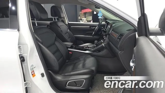 Renault-KoreaSamsung Koleos 2019 thumb 10