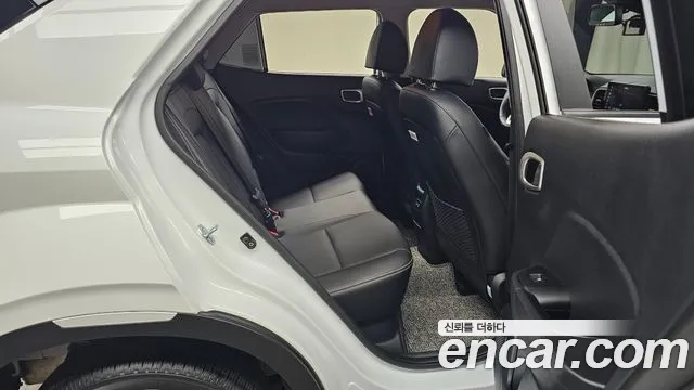 Hyundai Venue 2025 thumb 11