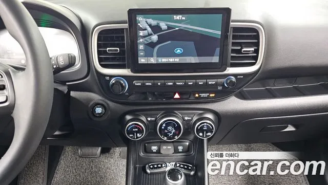 Hyundai Venue 2025 thumb 12