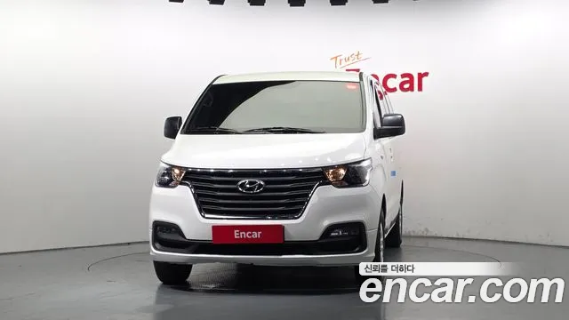 Hyundai Starex 2021 thumb 3