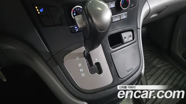 Hyundai Starex 2021 thumb 9