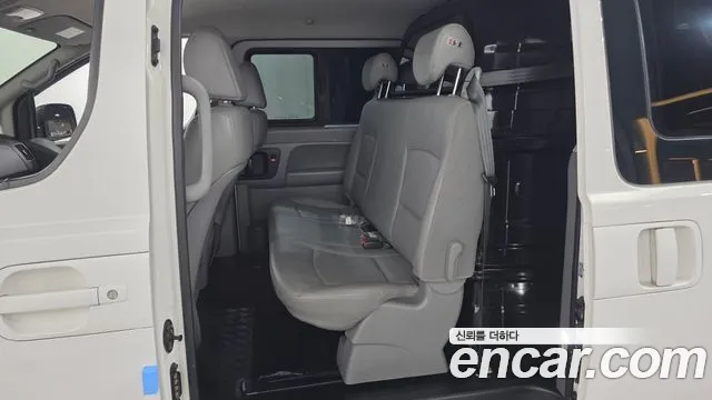 Hyundai Starex 2021 thumb 11