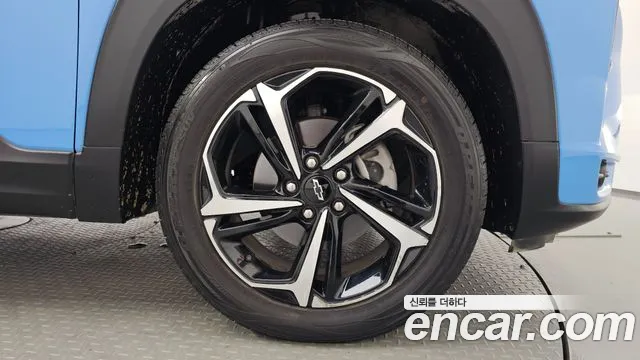ChevroletGMDaewoo TrailBlazer 2023 thumb 4