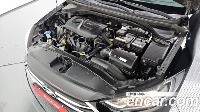 Hyundai Avante 2016 thumb 5
