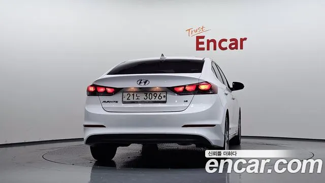 Hyundai Avante 2017 thumb 4