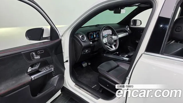 Mercedes-Benz GLB 2021 thumb 10