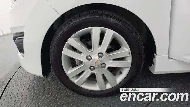 ChevroletGMDaewoo Spark 2014 thumb 5
