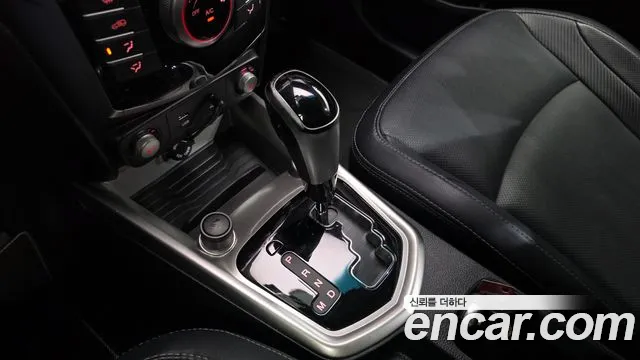 KG_Mobility_Ssangyong TIBOLI 2016 thumb 8