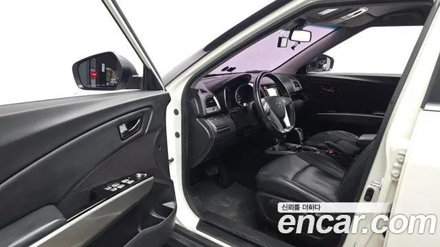 KG_Mobility_Ssangyong TIBOLI 2016 thumb 9