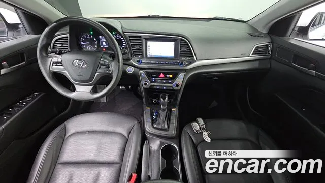 Hyundai Avante 2017 thumb 7