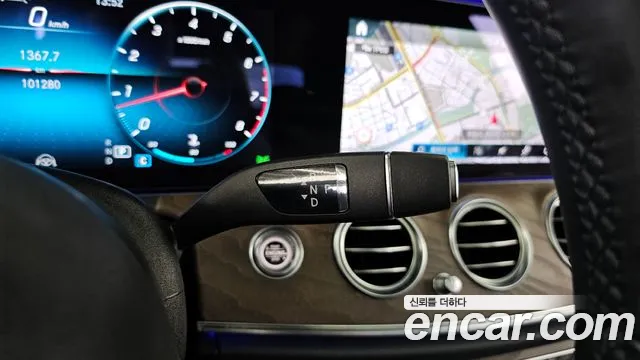 Mercedes-Benz E-Класс 2021 thumb 9