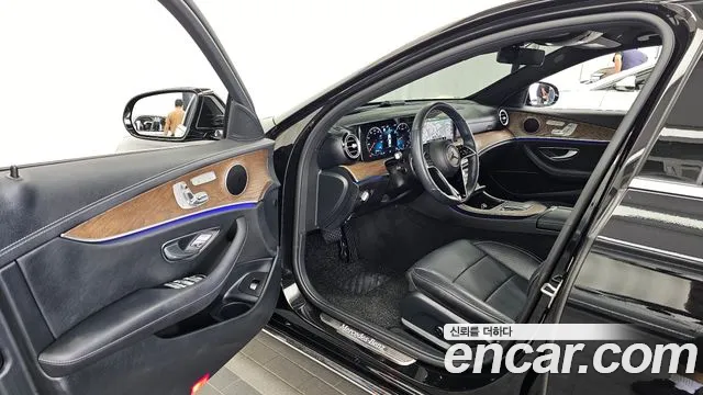 Mercedes-Benz E-Класс 2021 thumb 10
