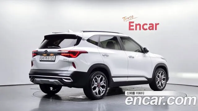 Kia Seltos 2019 thumb 2