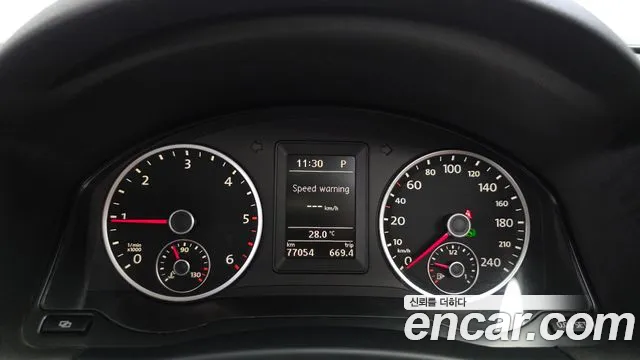 Volkswagen Tiguan 2011 thumb 8