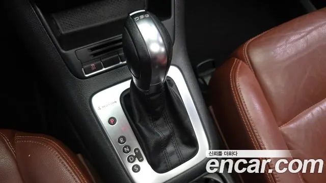 Volkswagen Tiguan 2011 thumb 9