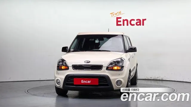 Kia Soul 2012 thumb 3