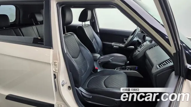 Kia Soul 2012 thumb 12