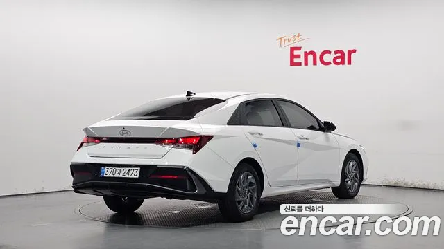 Hyundai Avante 2024 thumb 2