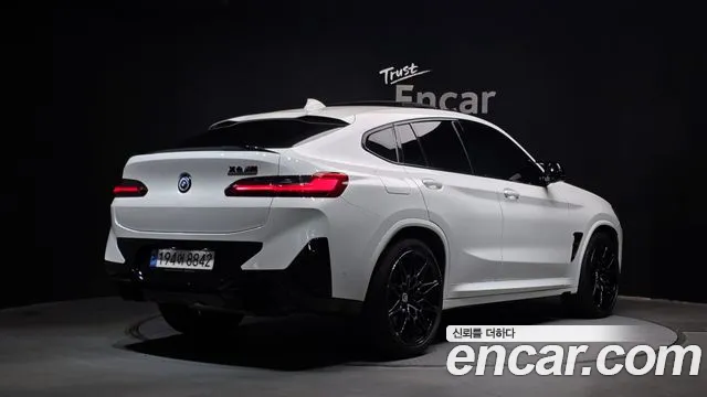 BMW X4M 2022 thumb 2