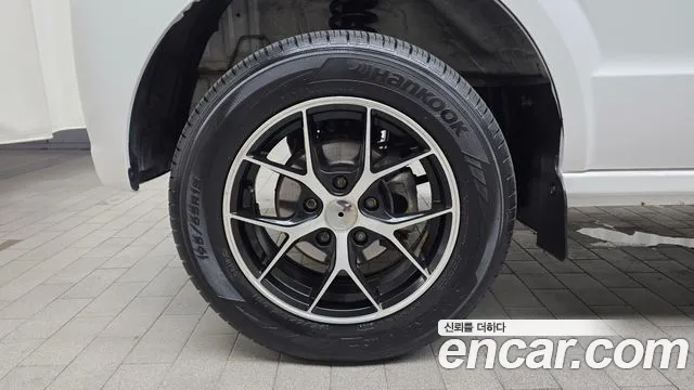 Dongfeng Xiaokang C35 2022 thumb 5