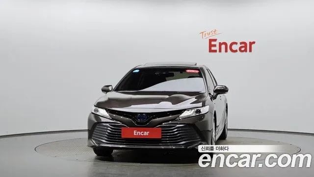 Toyota Camry 2018 thumb 2