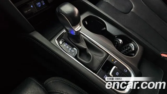 Hyundai Santa Fe 2019 thumb 9